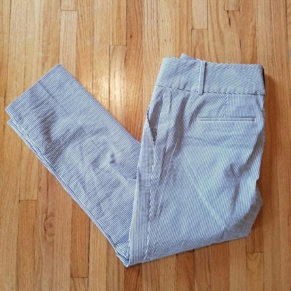 🪩 🍄🍄 Ann Taylor striped ankle pants sz 8